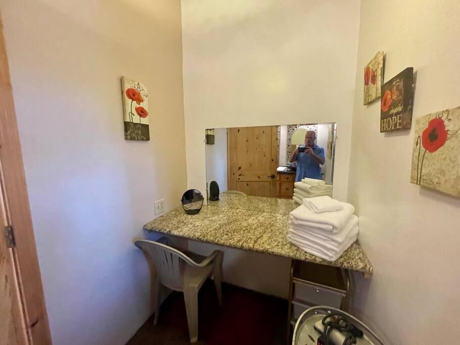 Hébergement de vacances 7 Sleeps 8 Beautiful Boulder Bay, Big Bear *