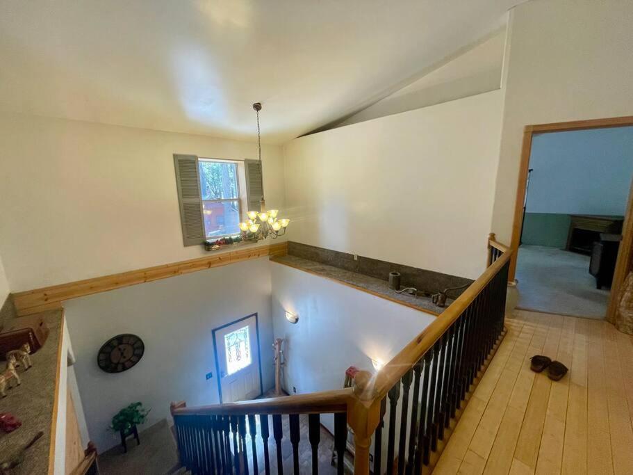 Hébergement de vacances 7 Sleeps 8 Beautiful Boulder Bay, Big Bear Lac Big Bear